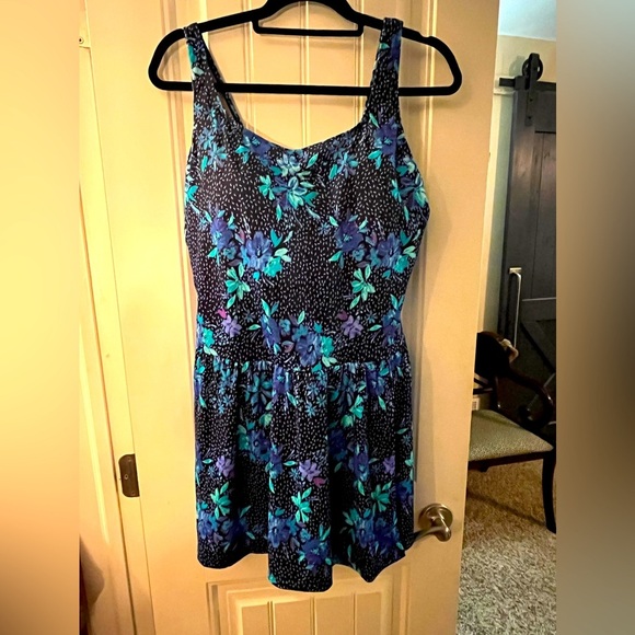 Swimsuits for All Floral Swim Dress, size 20 - Picture 1 of 6